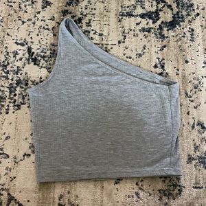 one shoulder crop top